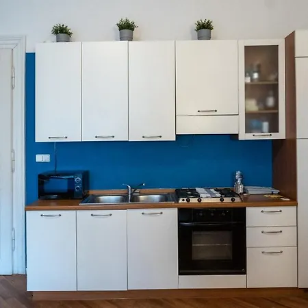 Nux Old Town Square Masna Apartamento