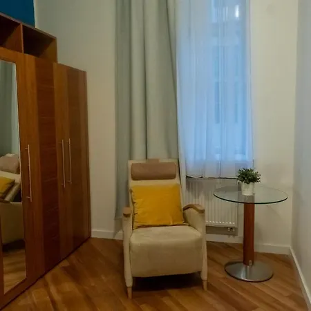 Nux Old Town Square Masna Apartamento Praga